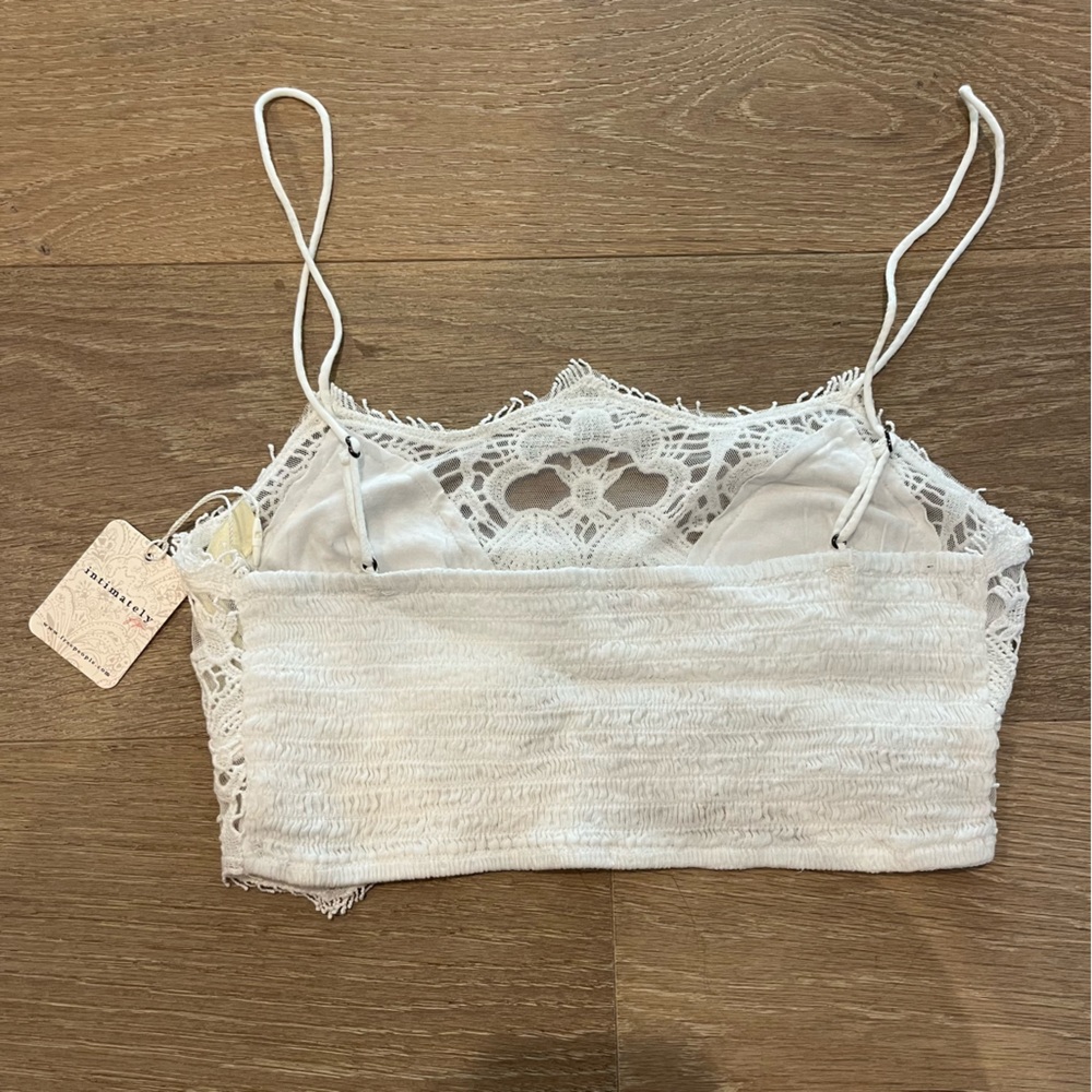 NWT Intimately by Free People white lace bralette - Picture 2 of 2